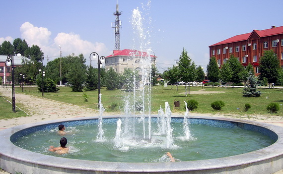 Статичный фонтан п. Тахтамукай